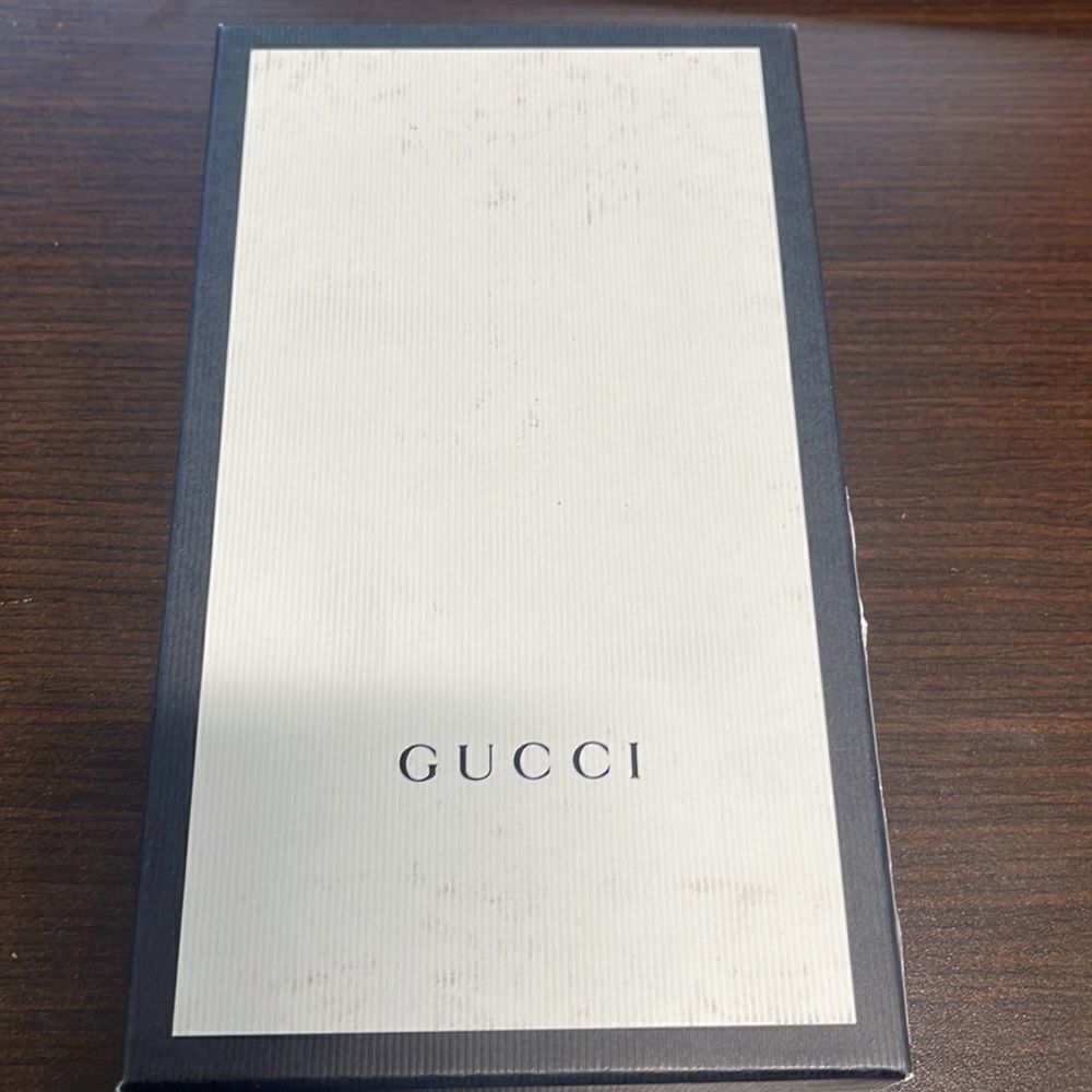 Gucci iPhone 8 Plus Case - Picture 9 of 10